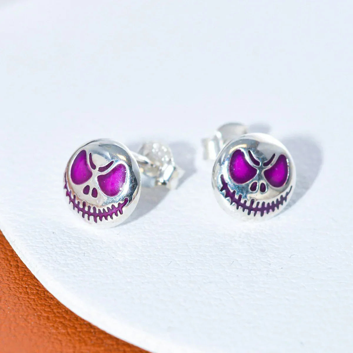 Par de pendientes de Jack Skellington en plata 925