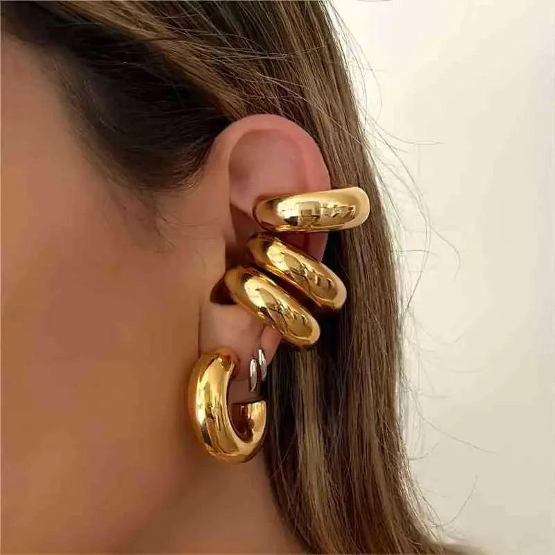 Avana Earring