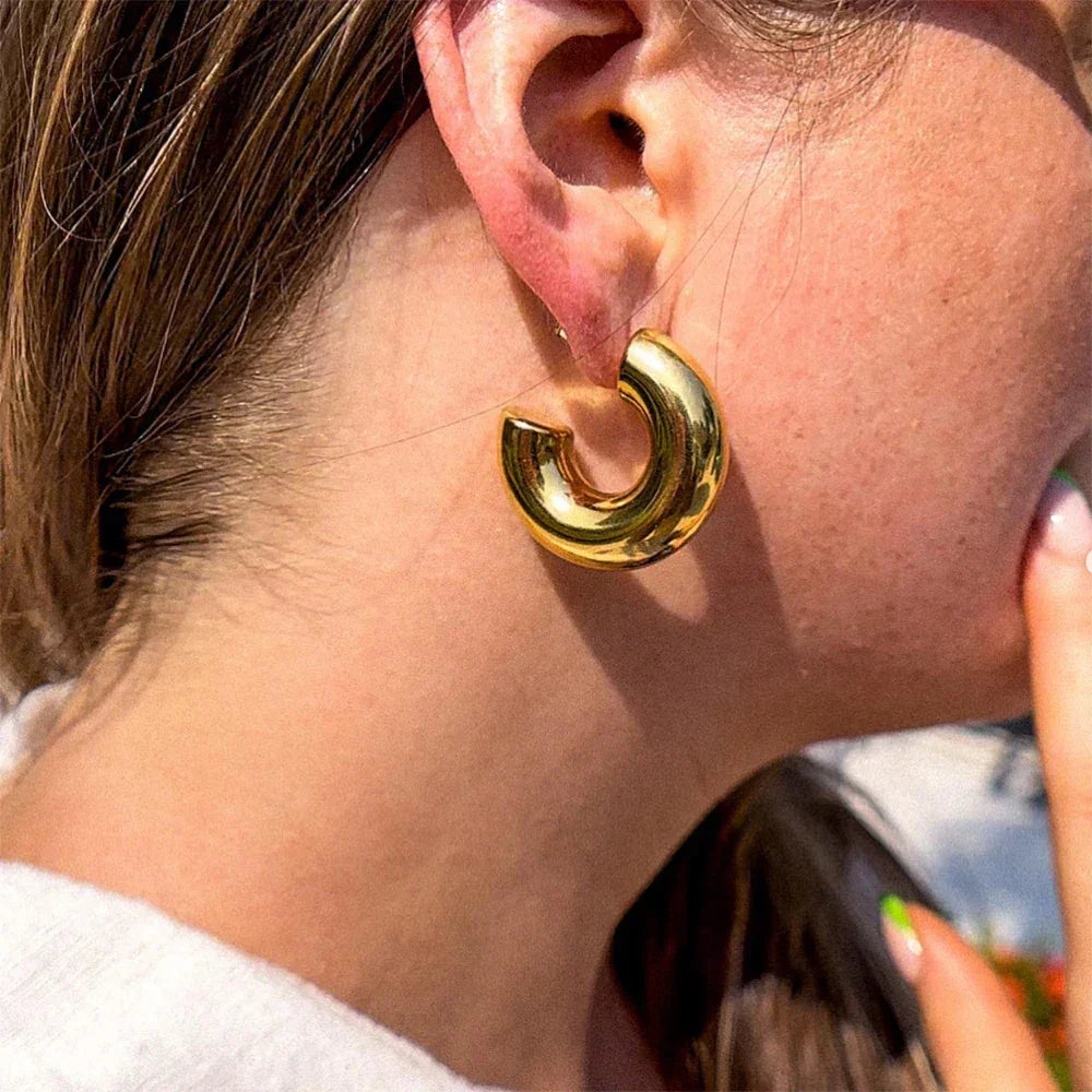 Avana Earring