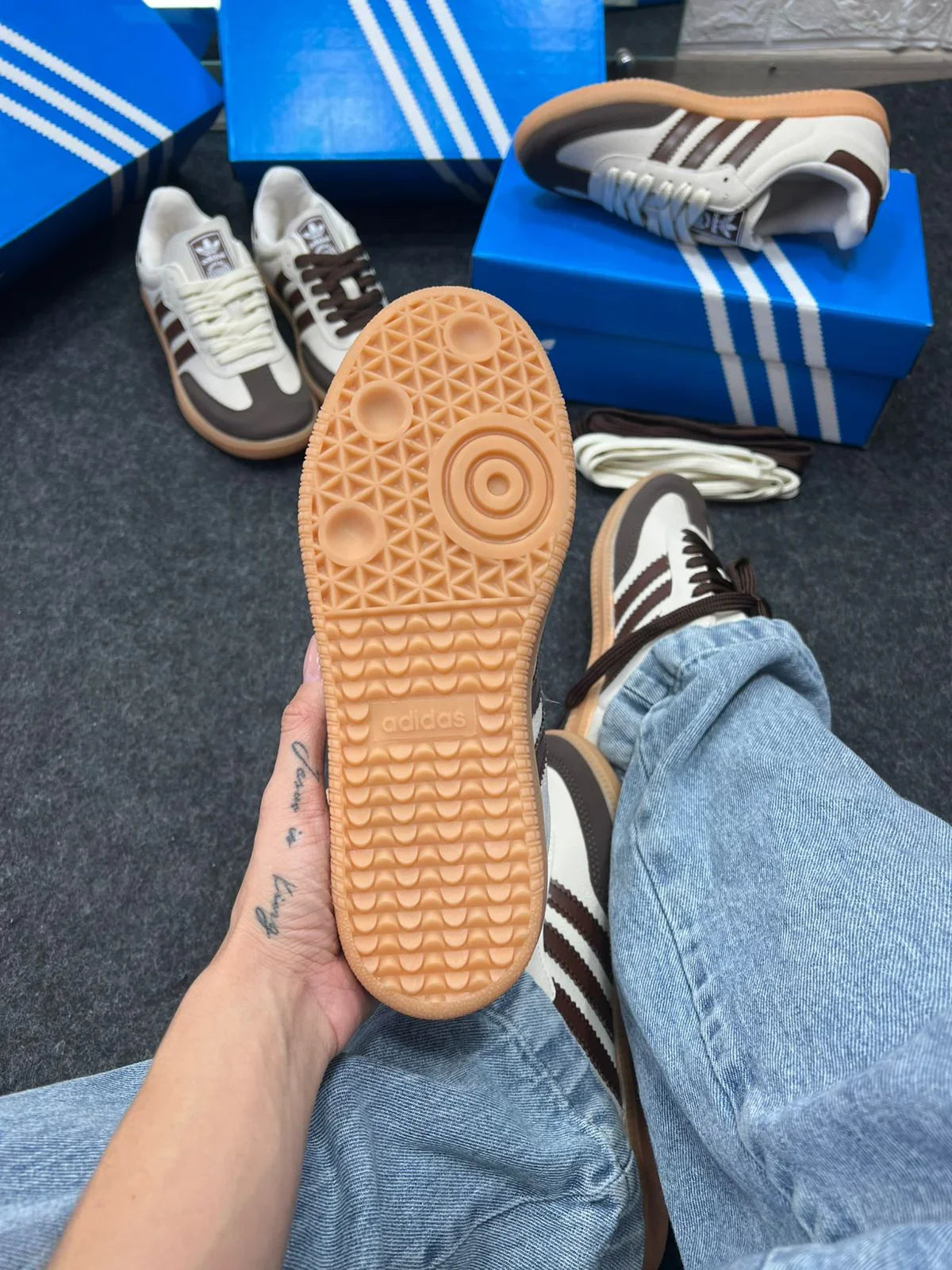 Adidas Samba OG Off White e Marrom - Sundian