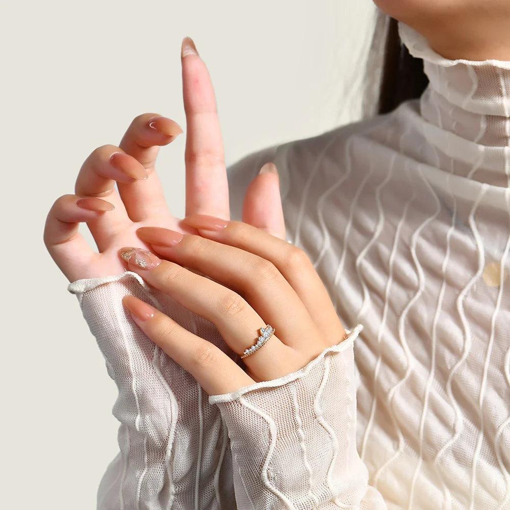 Anel Cravejado com Pedras Moissanite - Sundian