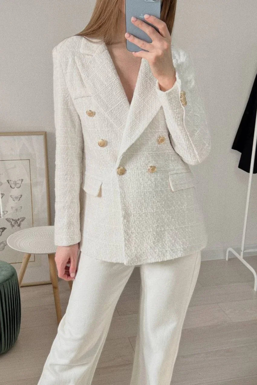 Blazer Tweed Branco Botão Duplo – Elegância e conforto para o dia a dia - Sundian