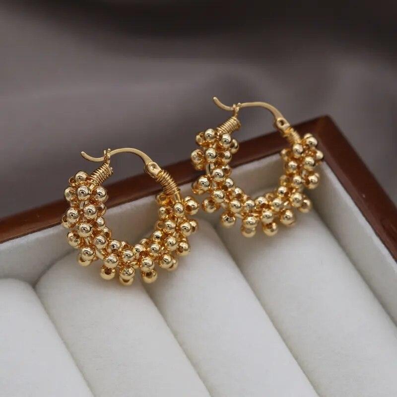 Brinco Argola em Pérolas Douradas Banhado a Ouro 18k - Sundian - Sundian