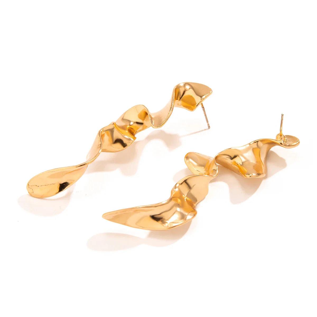 Brinco Irregular Vintage Banhado a Ouro 18k - Sundian - Sundian