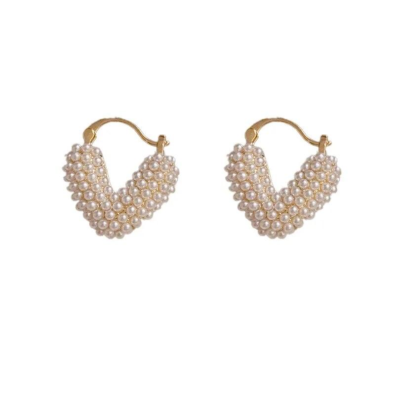 Brinco Pérola em Formato V Banhado a Ouro 14k - Sundian - Sundian