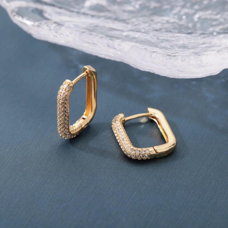 Brinco Argola Com Zircônias Cravejadas - Sundian - Sundian
