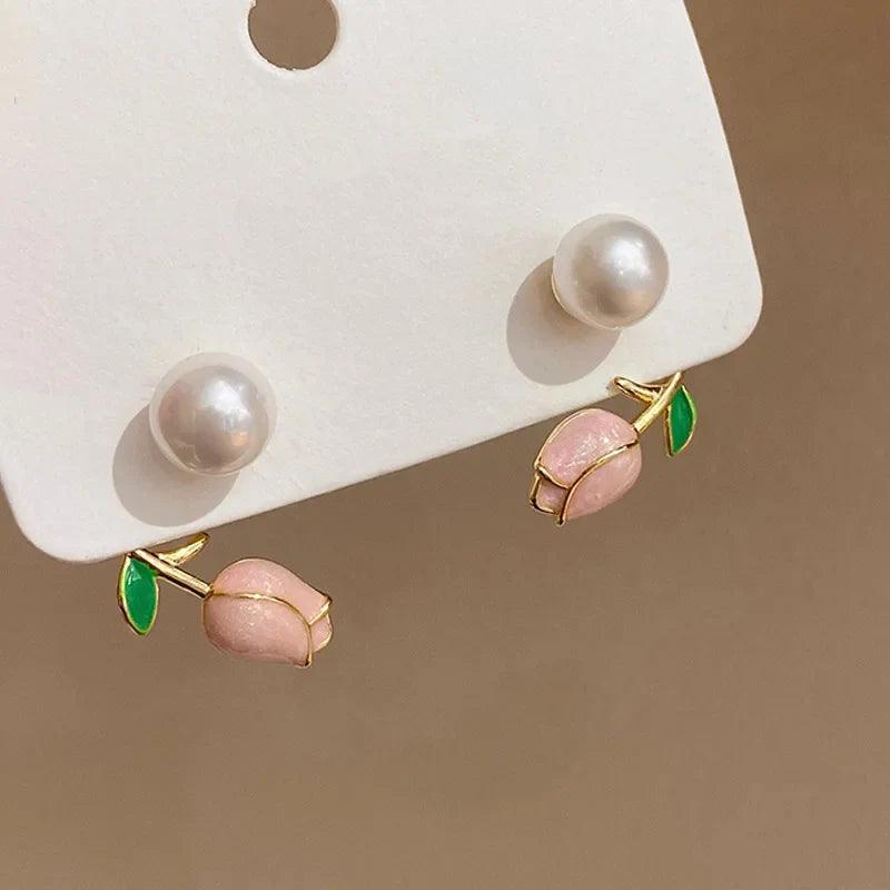 Brinco com Flor Rosa e Pérola - Sundian - Sundian