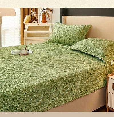 Velvety Quilted Winter Mattress Cover