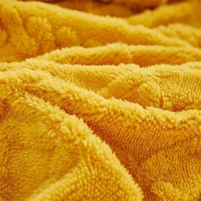 Velvety Quilted Winter Mattress Cover