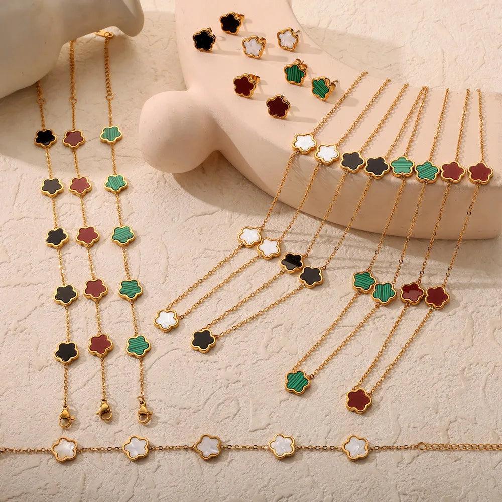 Colar e Pulseira Trevo - Brinde Brinco - Sundian - Sundian
