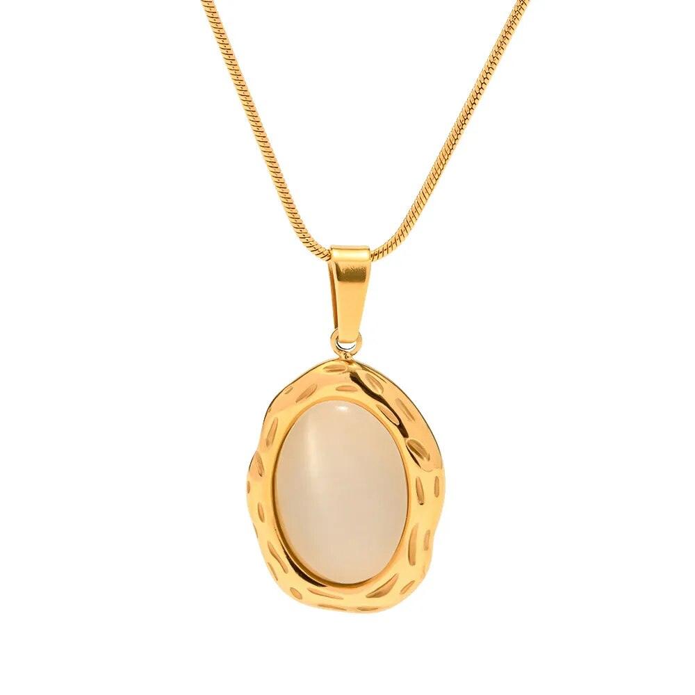 Colar com Pingente Oval Banhado a Ouro 18k - Sundian - Sundian