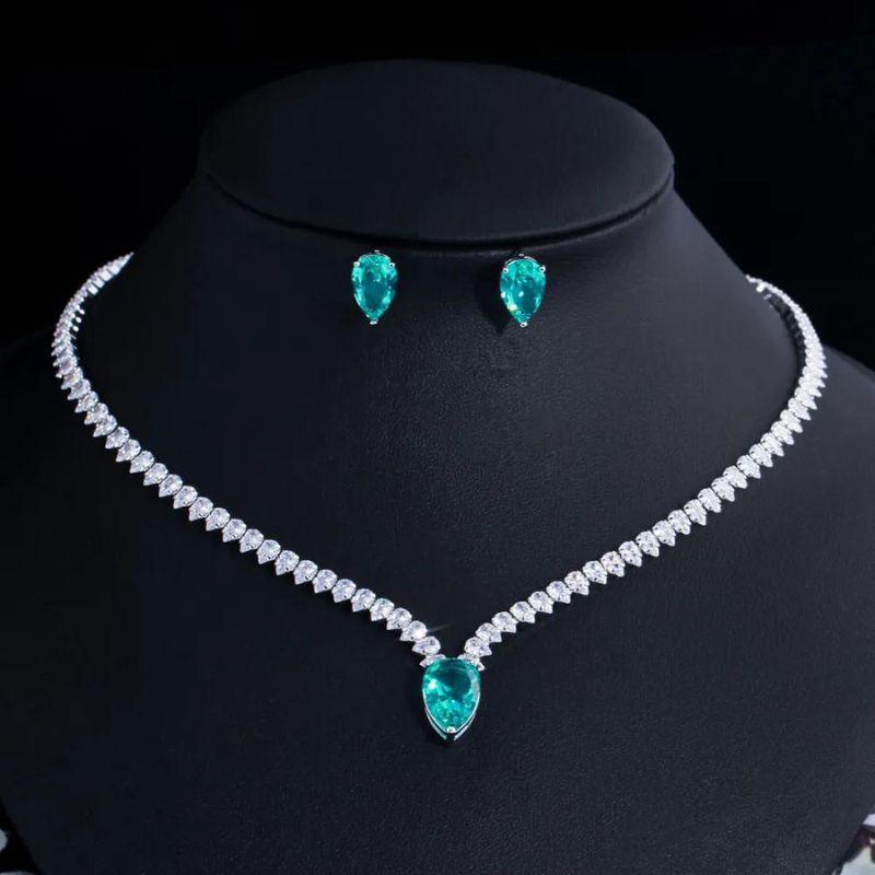 Conjunto Colar e Brinco com Cristal Esmeralda - Sundian - Sundian
