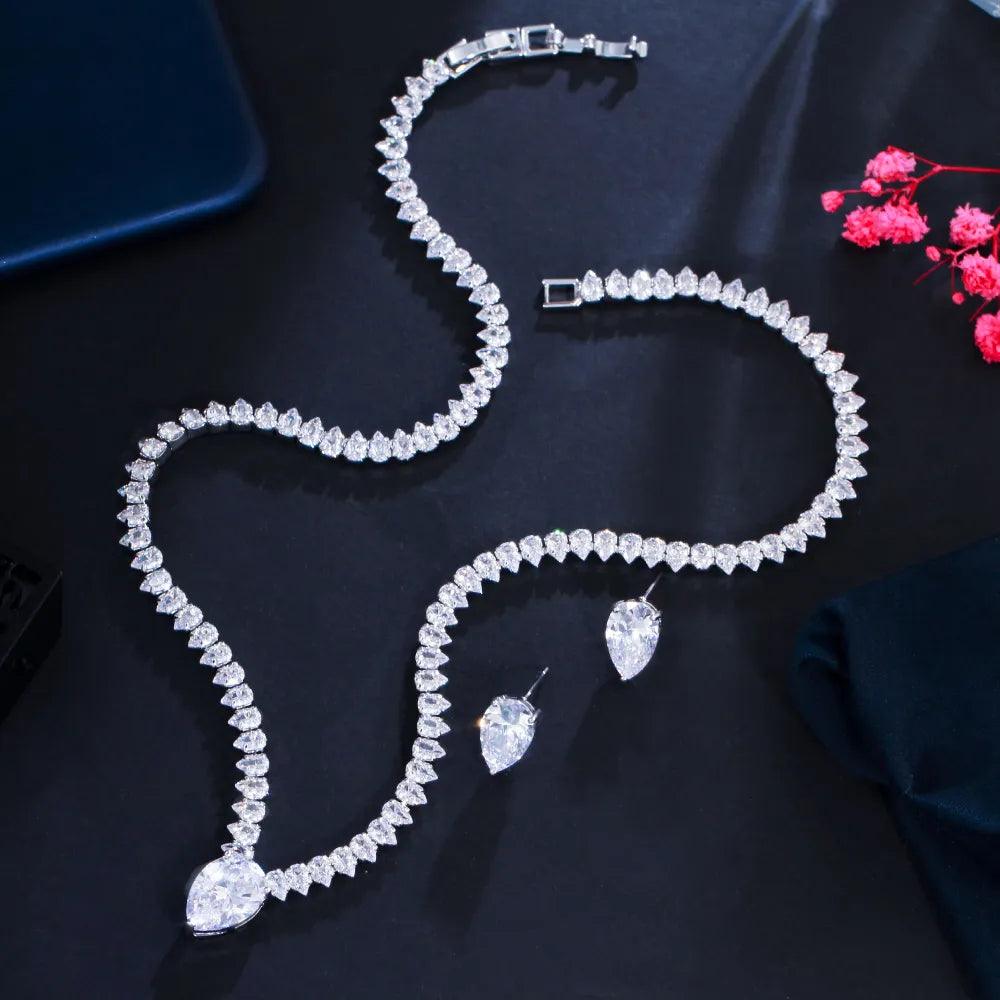 Conjunto de Colar e Brinco com Cristais Brancos - Sundian - Sundian