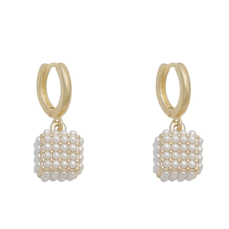 Brinco Quadrado com Pérola Banhado a Ouro 18K - Sundian - Sundian