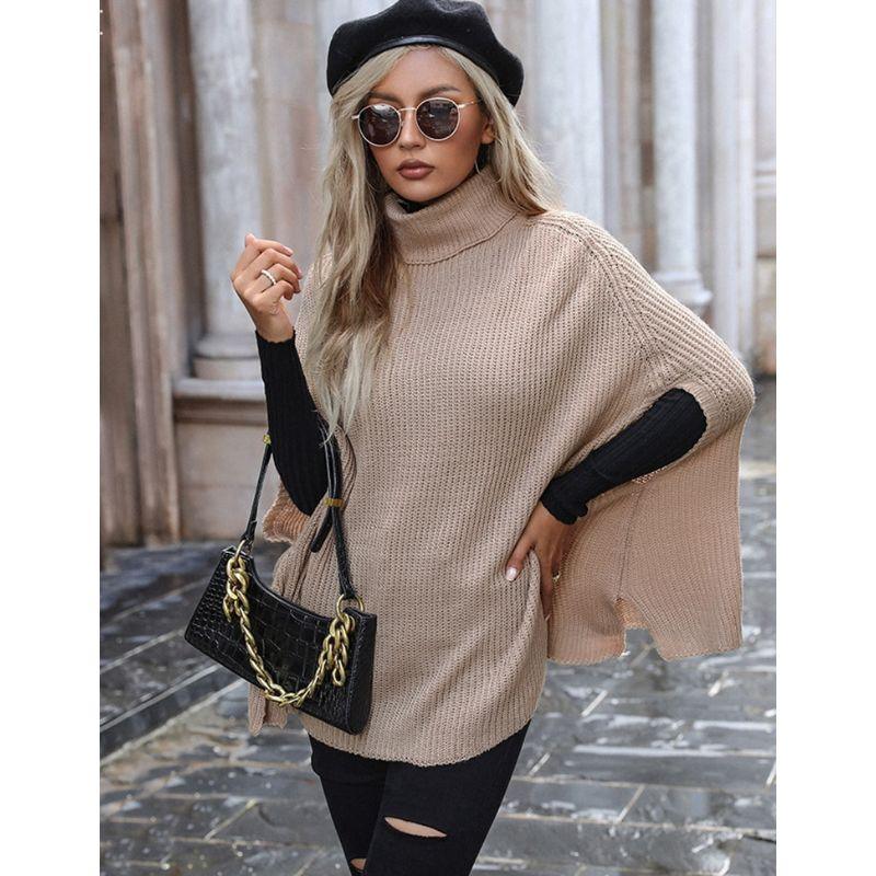 Annalise Poncho – Charm and lightness in one look