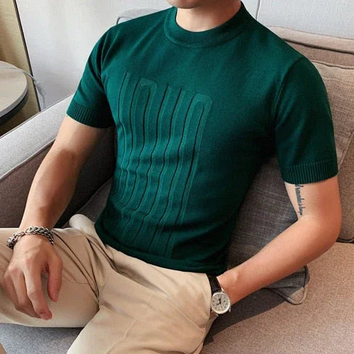 Knitted T-shirt - Collapse - Charm and lightness in one look