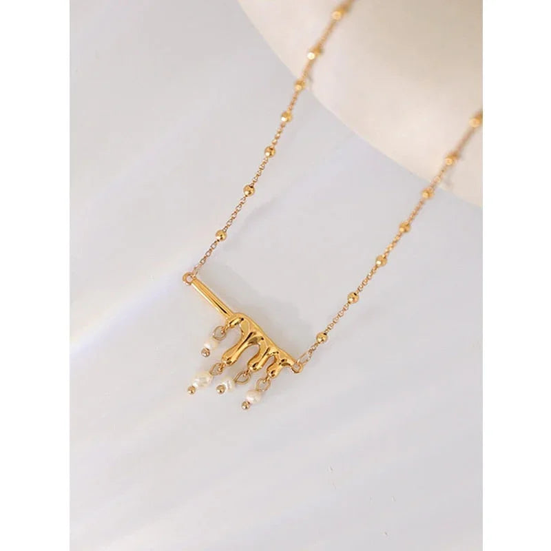 Colar Banhado Ouro 18k e Detalhe Pérola
