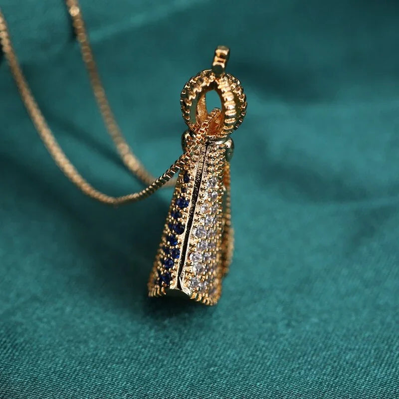 Colar de Nossa Senhora em Cristal de Zircônia