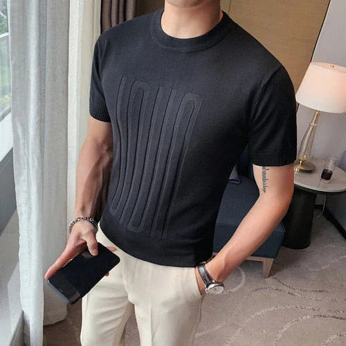 Knitted T-shirt - Collapse - Charm and lightness in one look