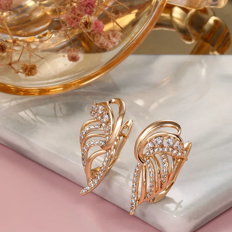 Brinco Angelical com Zircônia – Charme e leveza em um só look