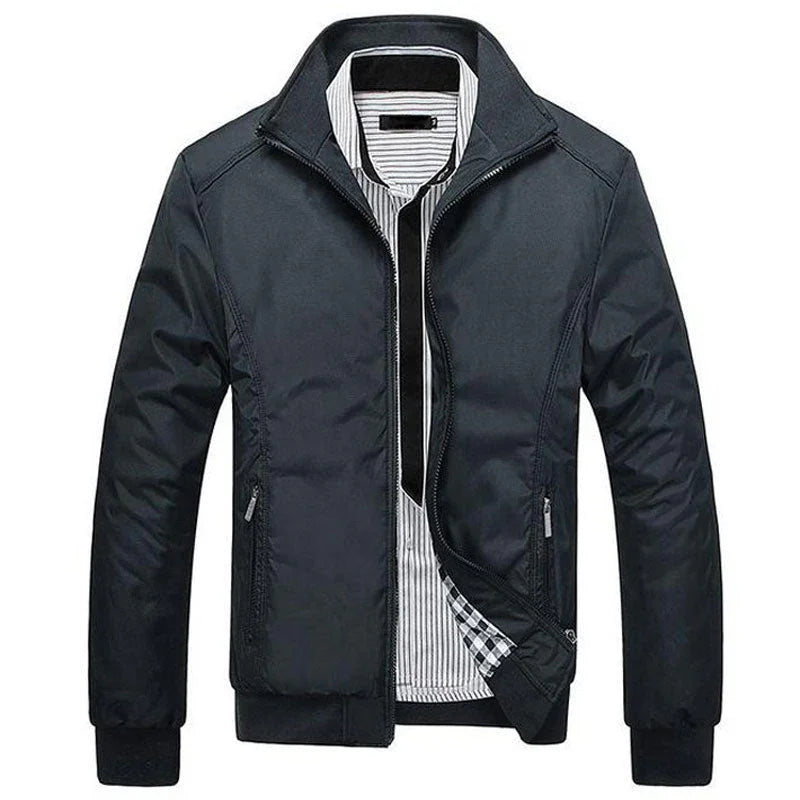 Chaqueta Moglan: un look encantador para brillar