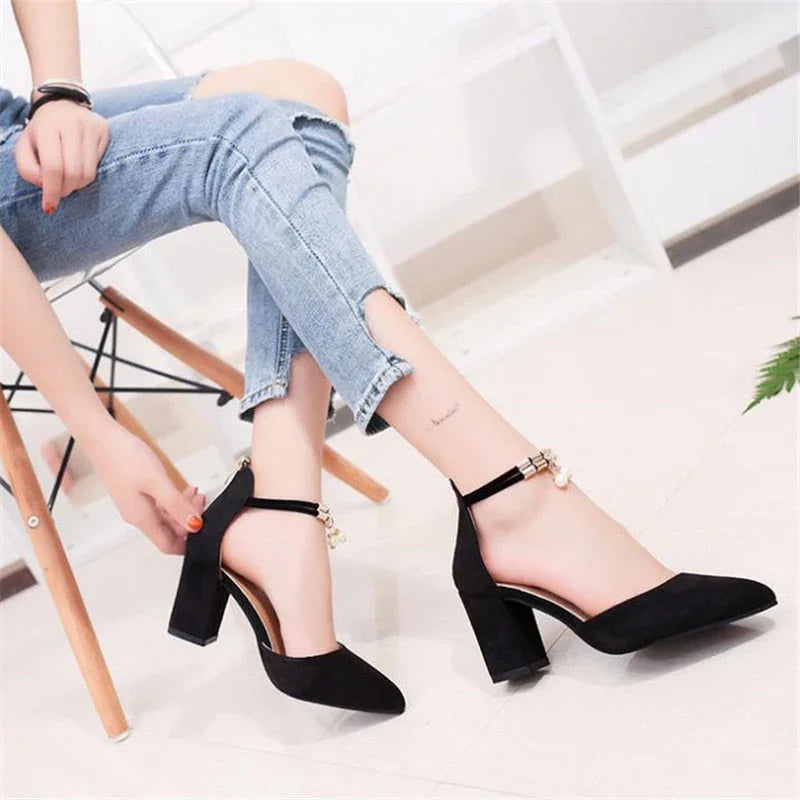 Audrey Sandal – Versatile, lightweight and very stylish