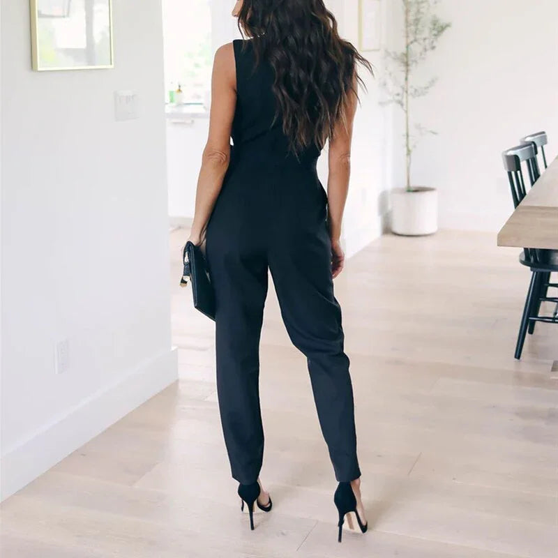 Elaine Jumpsuit – Charm and lightness in one look