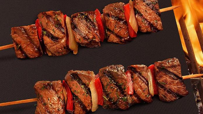 Kit with 3 Reusable Non-Stick Barbecue Thermal Blankets