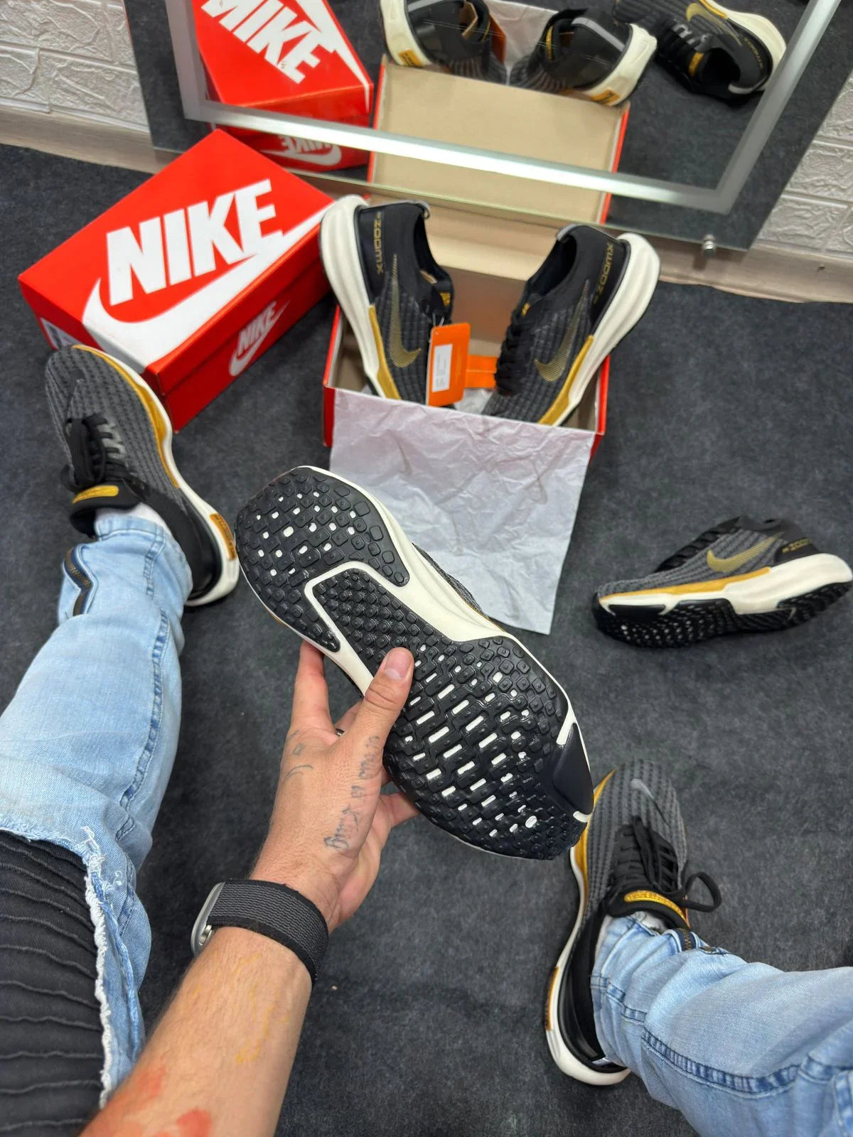 Nike Air Zoom X Invincible Run 3 Black and Gold