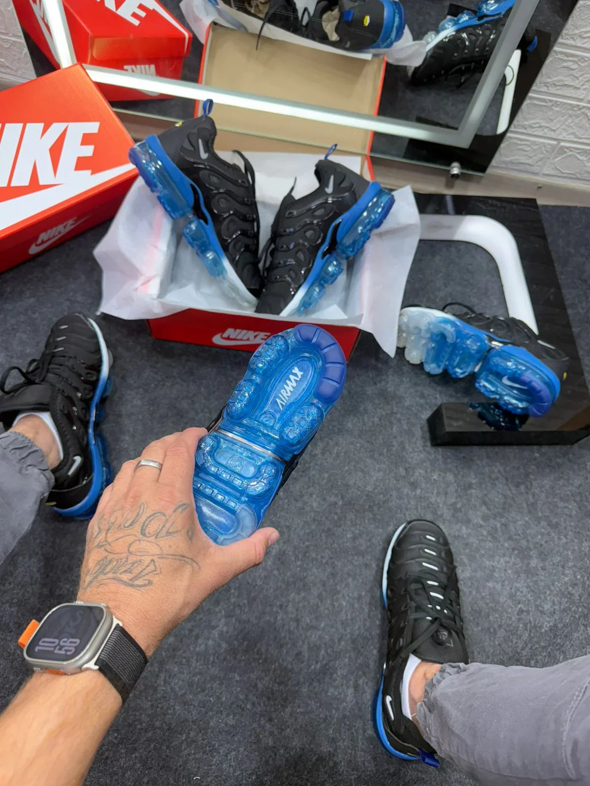 Nike Vapor Max Plus Negro y Azul