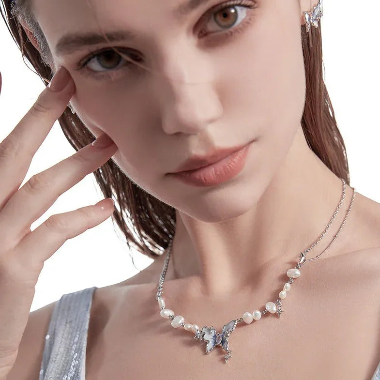 Collar de mariposa espacial - Ajustable