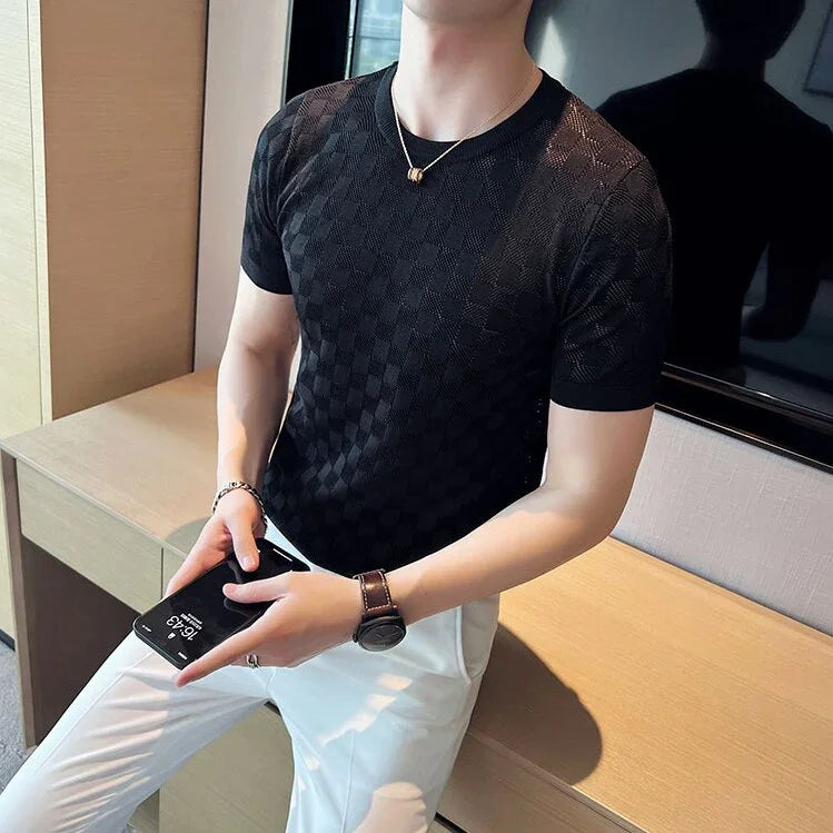 Knitted T-shirt - Deexter - Charm and lightness in one look