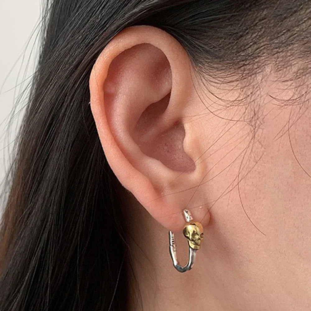 Par de pendientes de calavera vintage en plata 925