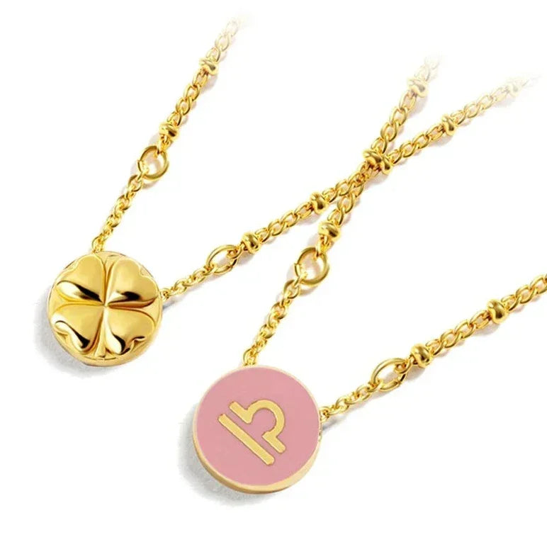 Collar con el signo del zodiaco en oro de 18 quilates