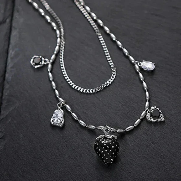 Collar de fresa negra - Cadena de 45 cm