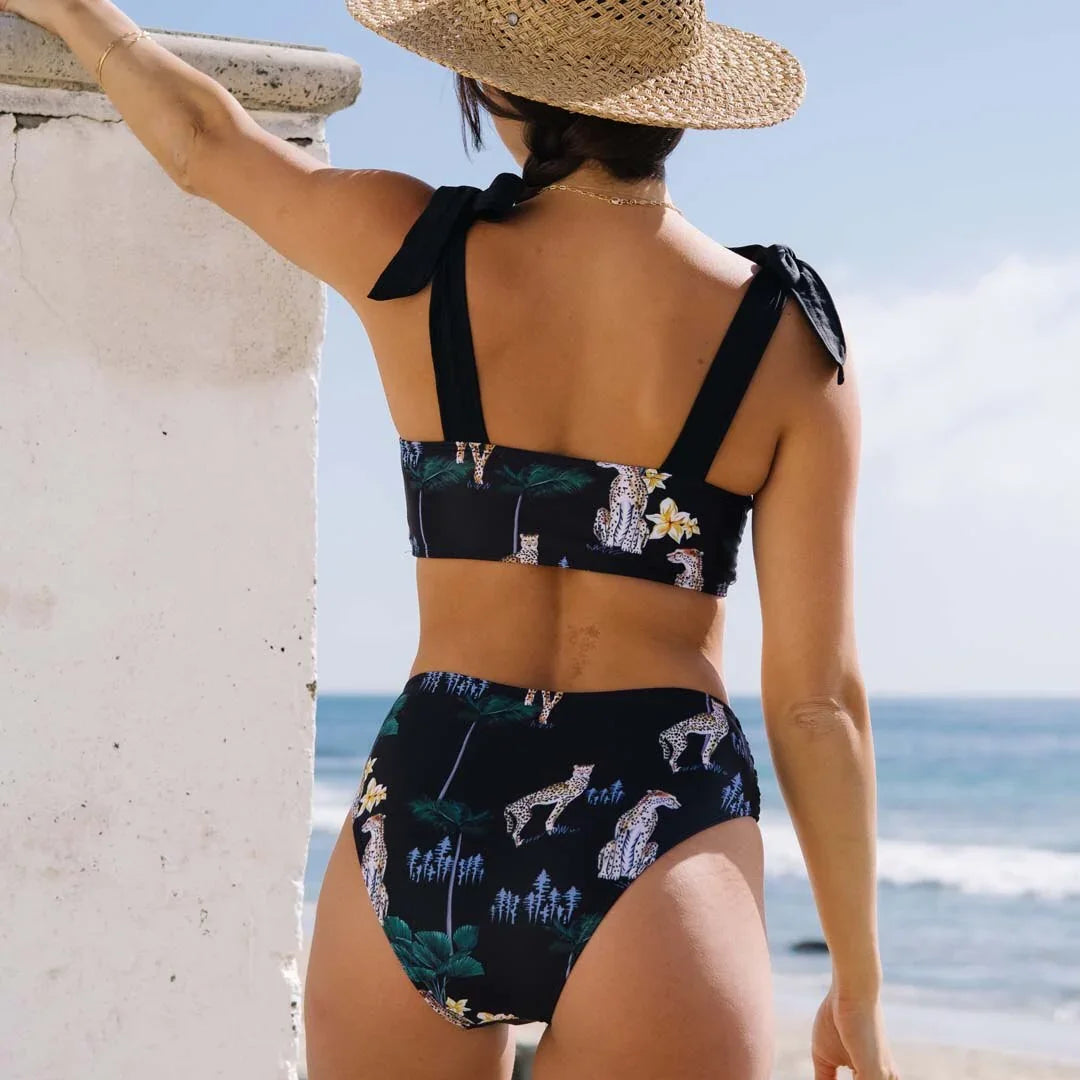 Biquíni Zoe – Elegância e conforto para o dia a dia
