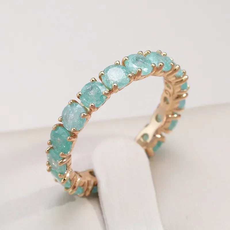 Anel Dourado Cravejado com Cristais de Zircônia – Estilo marcante e confortável - Sundian