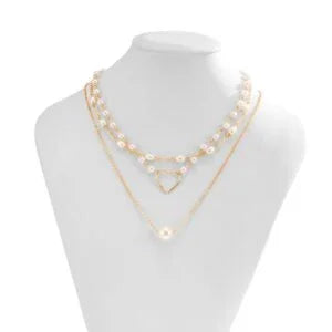 Conjunto de 3 collares de corazón con perla y oro de 18k