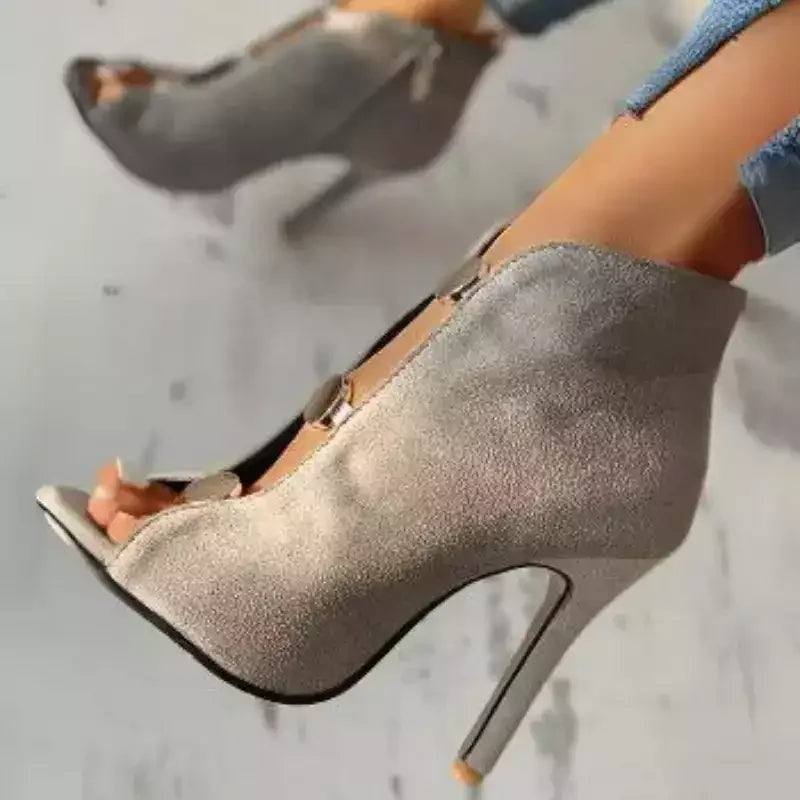 Coralie Sandals – Simply irresistible