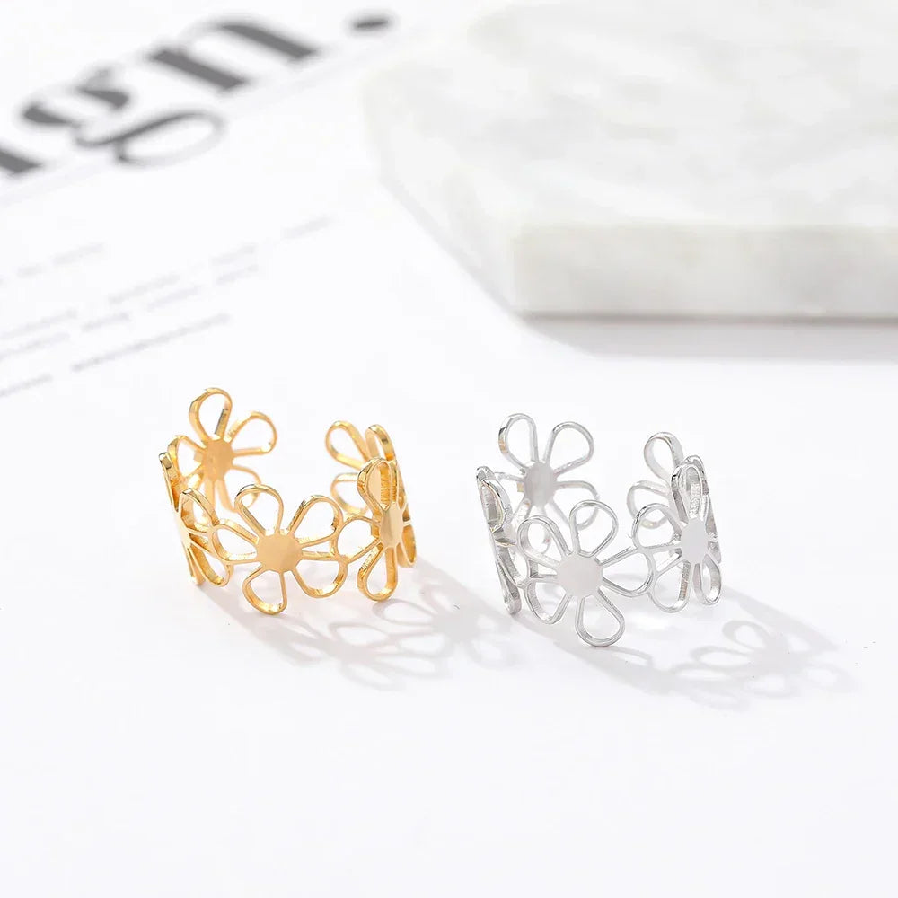 Anel Ajustável Flores Delicadas – Design moderno com toque clássico - Sundian