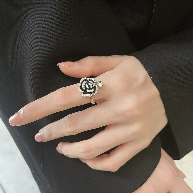 Anel de Cristal Rosa Negra - Sundian