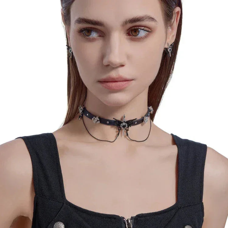 Collar MORTICIA - Cadena de 33 cm