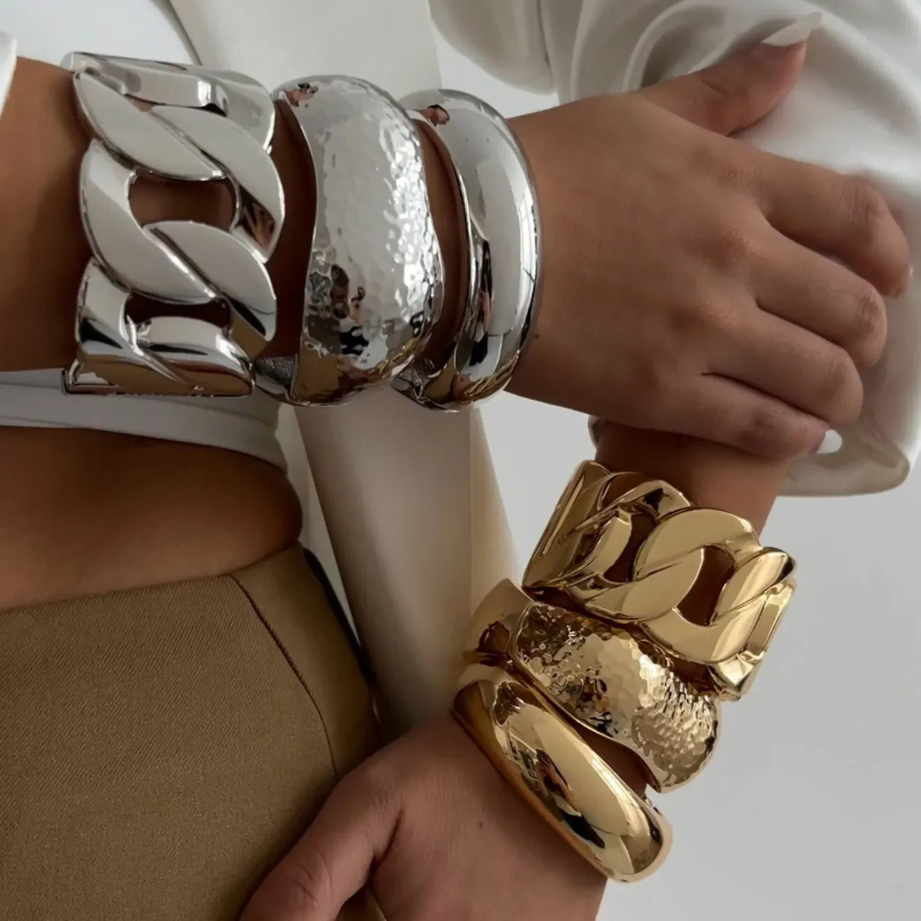 Pulseras de metal