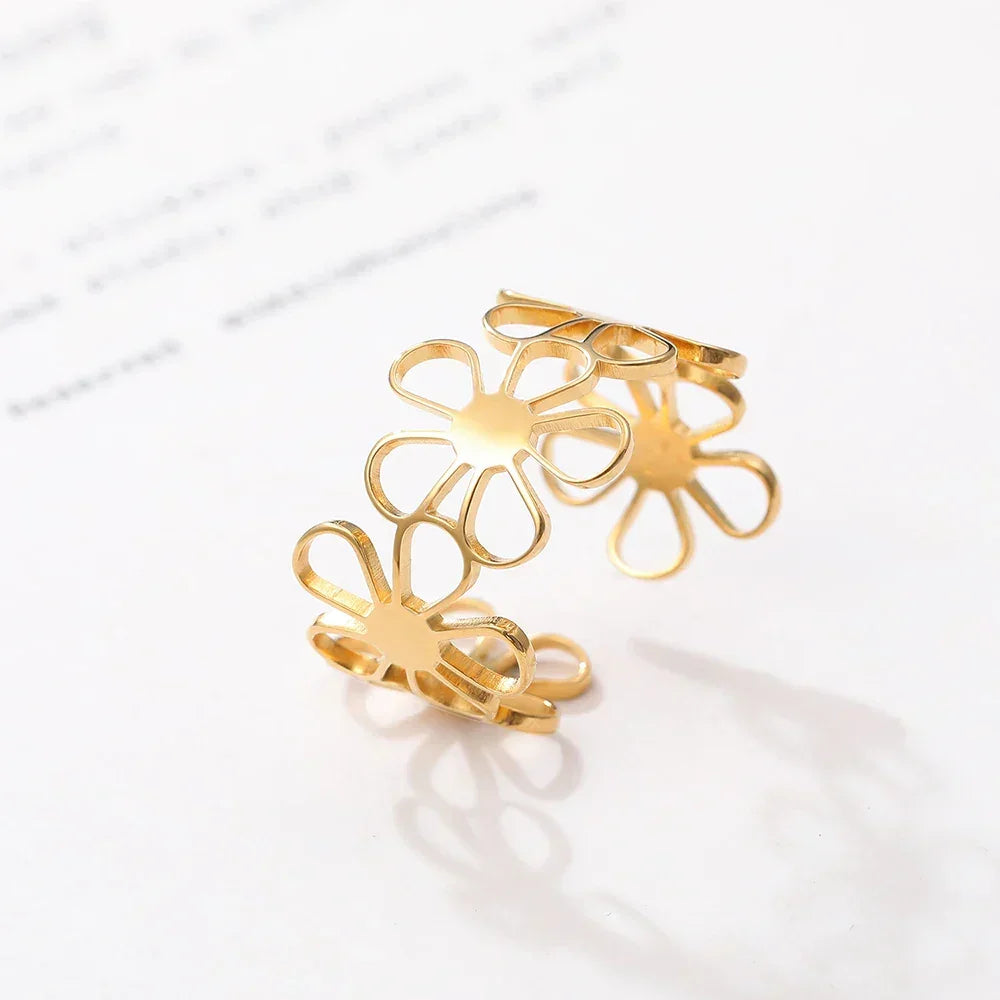 Anel Ajustável Flores Delicadas – Design moderno com toque clássico - Sundian