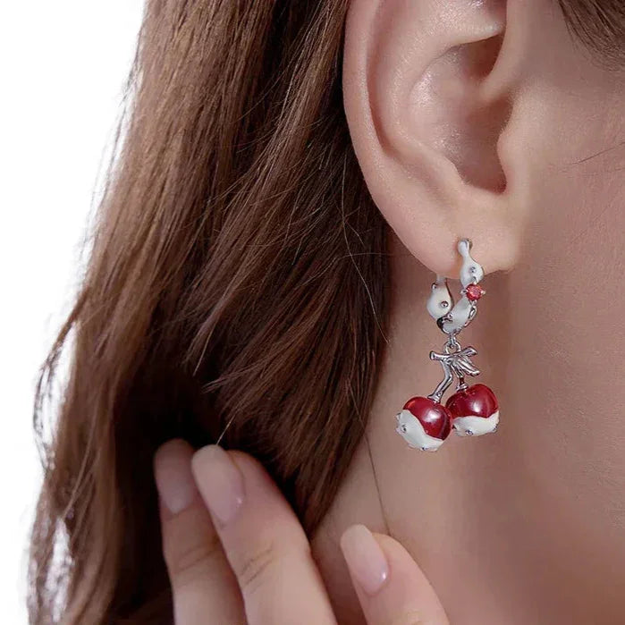 Par de pendientes Cherry Bomb