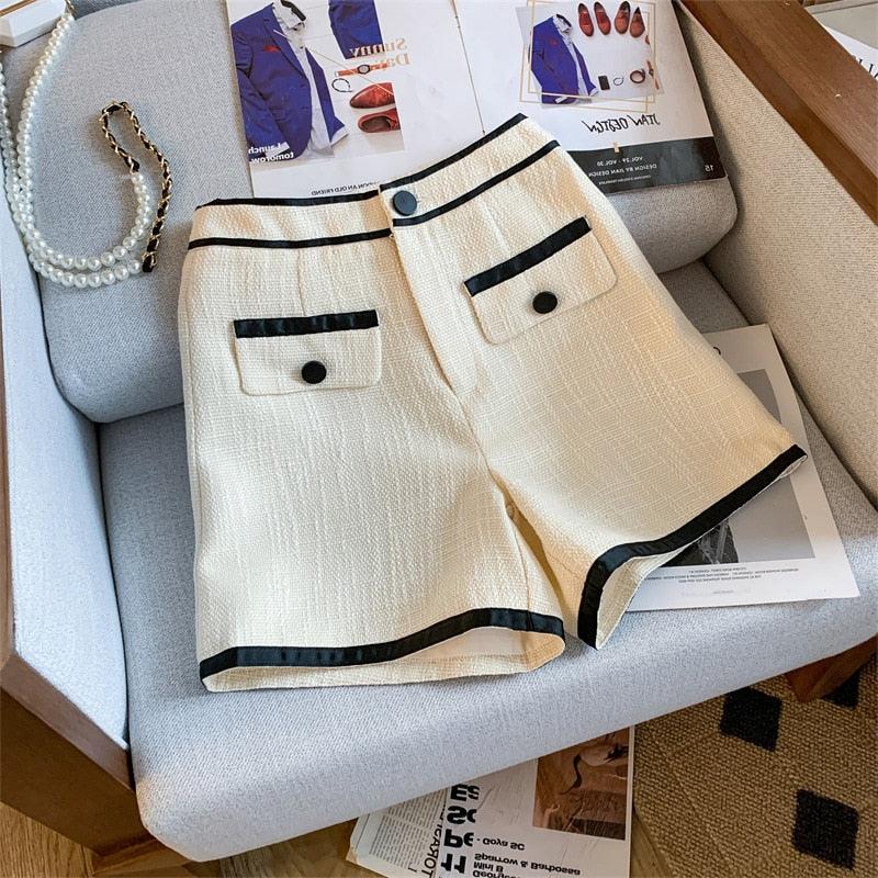 Denise Set – Versatile, light and very stylish