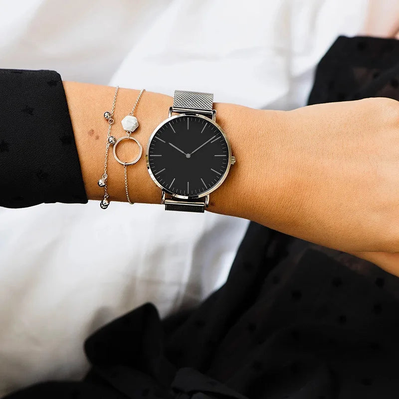 Relógio Feminino Couro Ultra Minimalista