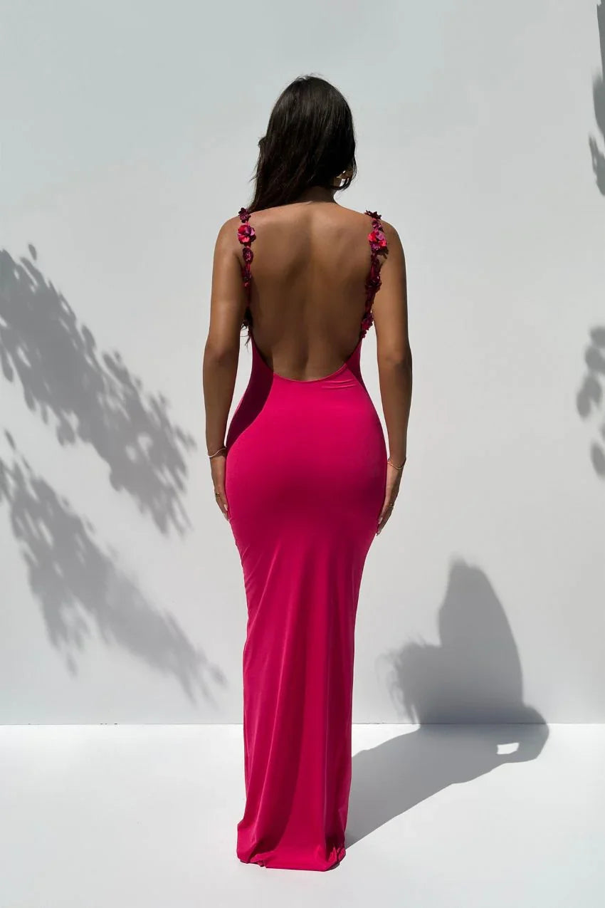 Pink Alessia Dress – Charm and lightness in one look