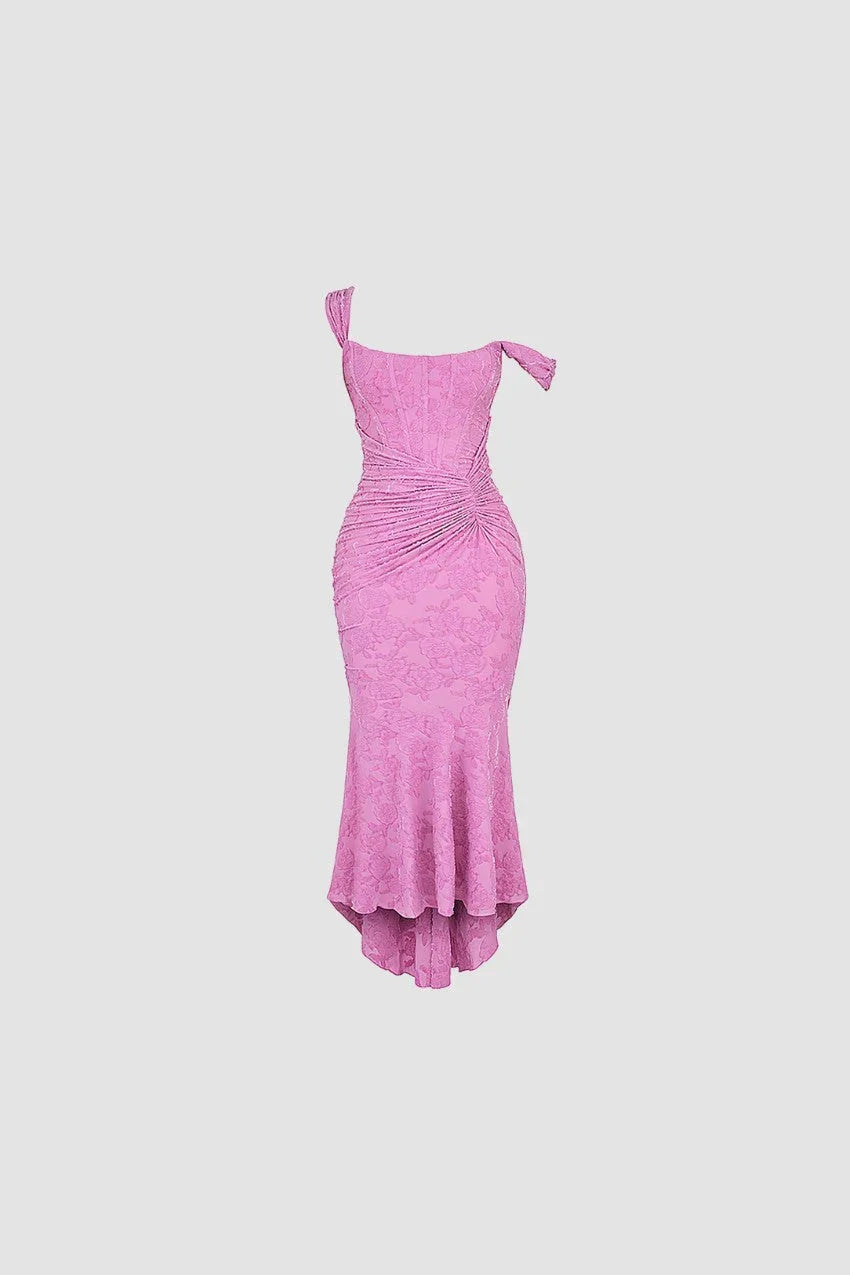 Pink Emanuela Dress – Charm and lightness in one look