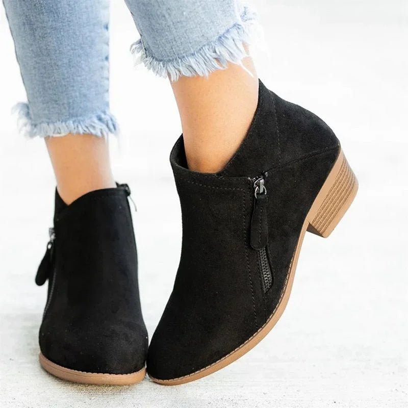 Kaliyah Boots – Charming Look to Shine